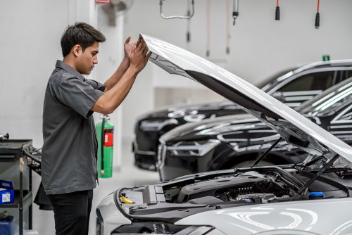 Jasa Inspeksi Kendaraan Bermotor Pemeriksaan Cat Bodi Toyota Avanza